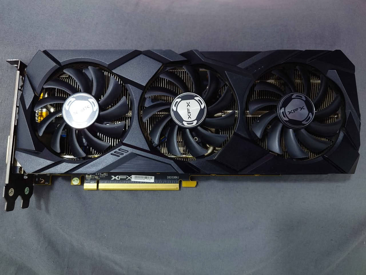 قطعه فخمه نظافه 100% 

السعر 150 النجف, العراق


**إذا كنت صاحب هذا الإعلان وتريد حذفه لأي سبب، رجاءا أرسل رسالة إلى الدعم الفني**