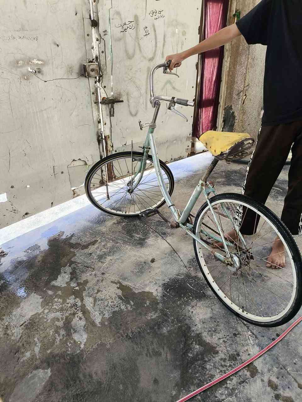 سلام عليكم بايسكل ويالة للبيع سعر باسكل 30 وسعر الويالة ثنيناتهن 20 مكاني محاويل حي السرة


**إذا كنت صاحب هذا الإعلان وتريد حذفه لأي سبب، رجاءا أرسل رسالة إلى الدعم الفني**