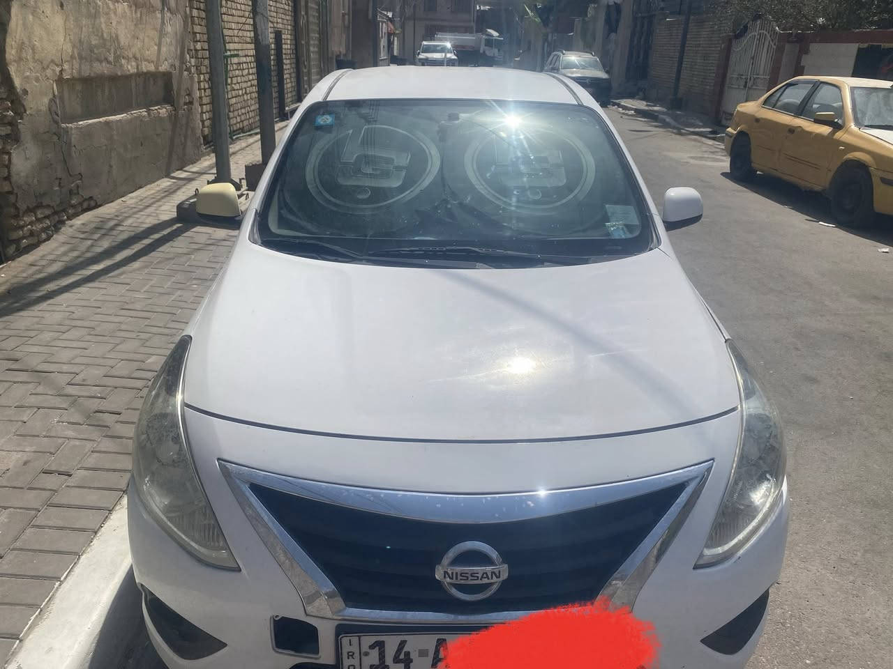 نيسان هندي مديل 19 رقم بصرة جديد بسمي سنويه تنتهي 2029 اتصال عل الرقم ***********بيه بأرد مكفول من الظربه اتصال وتدلل
