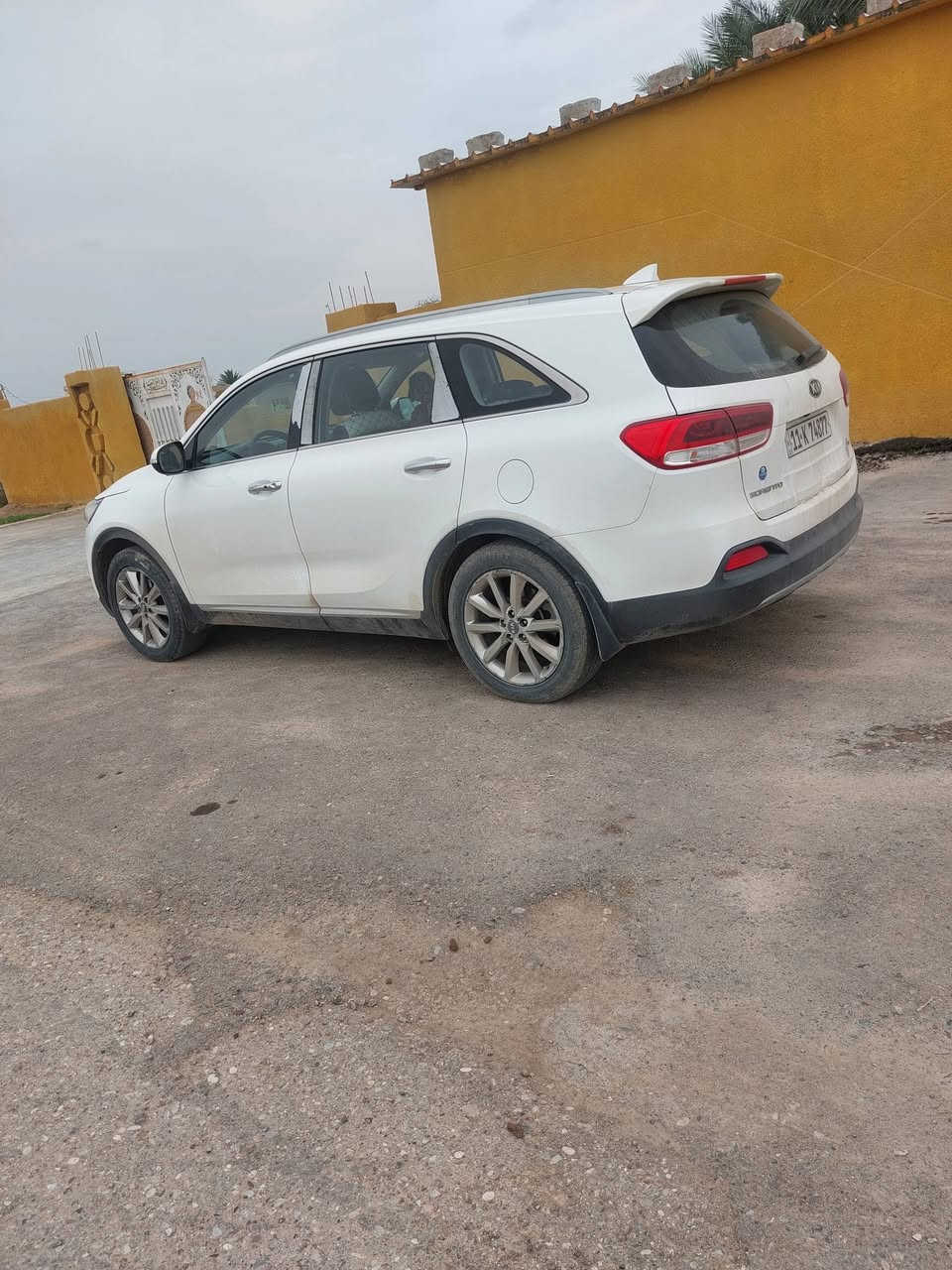 سورنتو موديل 2015شكل 2016 فول مواصفات بنوراما مكينه 3ونص 7راكب ثلاثة قطع تبريد رقم بغداد دولي انكليزي سنوية  2027 السعر 195 وبيه مجال بسيط مكان ديالى بعقوبه تقاطع القدس مايشتري لا يكسر بحلال العالم  
***********         ***********
