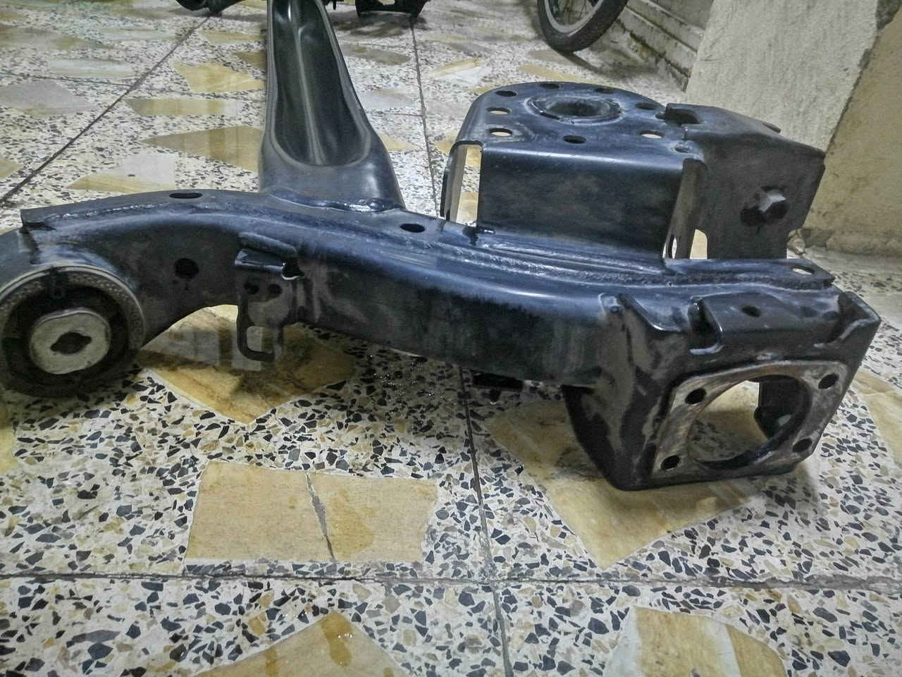 للبيع هاوزن سعر ٢١٠ الراغب في الشراء الاتصال على هذا الرقم ***********
