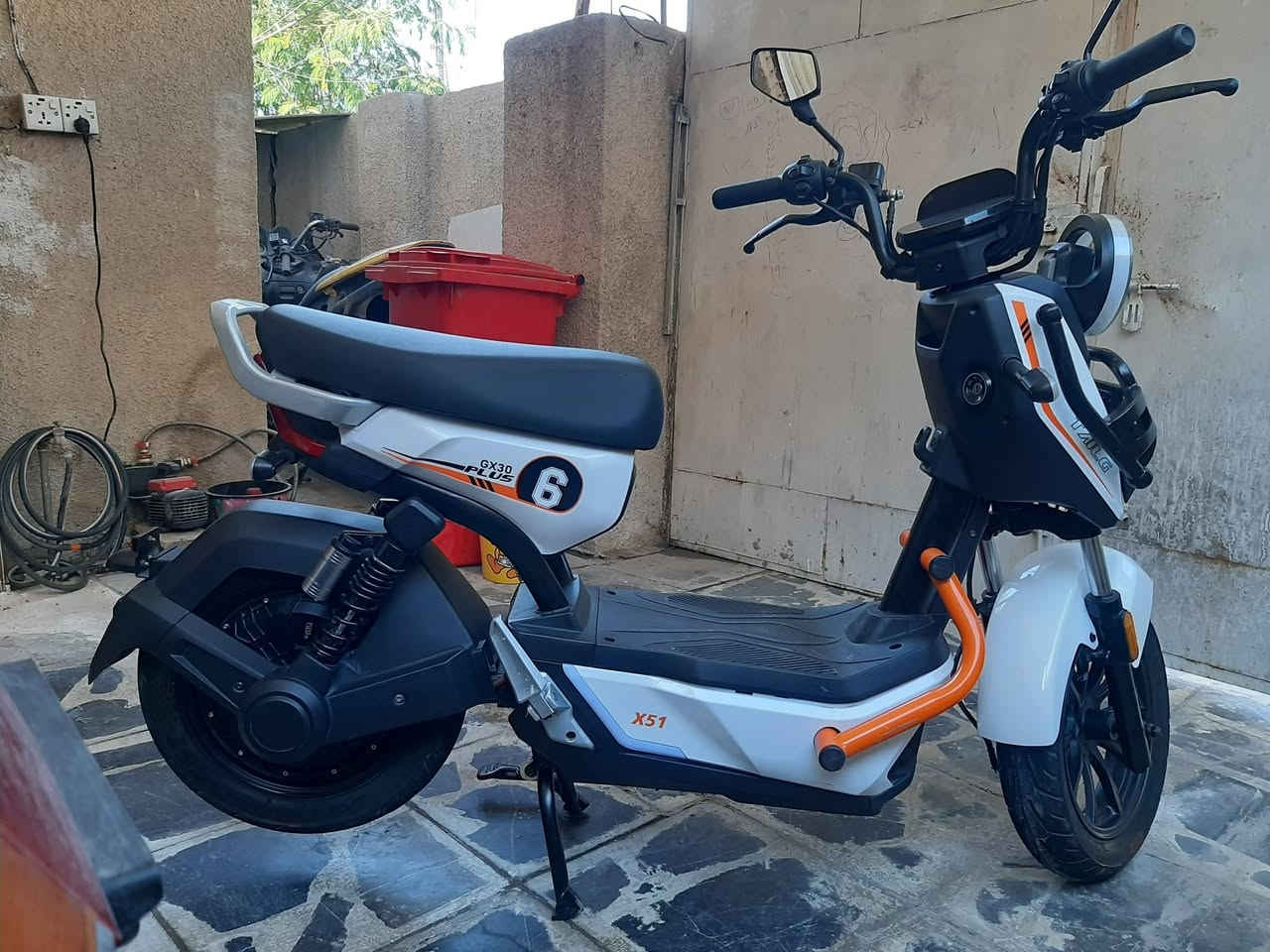 السلام عليكم
دراجة شحن البيع بطاريه ليثيوم 64 فولت موديل 2024 ب٦٠٠ وبيها مجال مكاني


**إذا كنت صاحب هذا الإعلان وتريد حذفه لأي سبب، رجاءا أرسل رسالة إلى الدعم الفني**