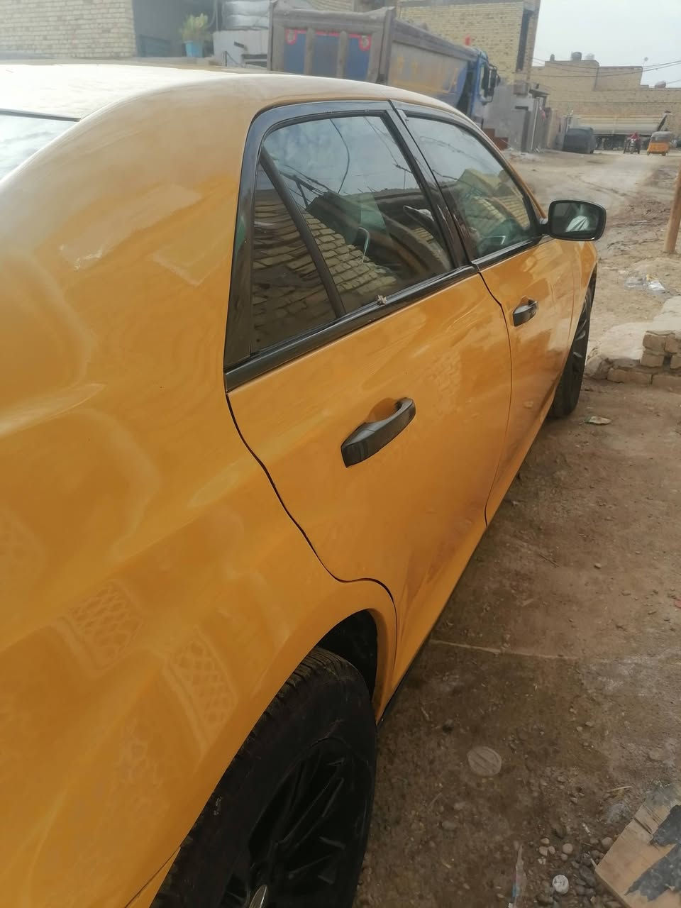 أوباما موديل ٢١ صفره رقم بغداد دولي الجديد بسمي سعره ١٦٥ ورقه صور الحادث موجوده رقمي *********** مكاني ميسان العماره حي نهاوند
