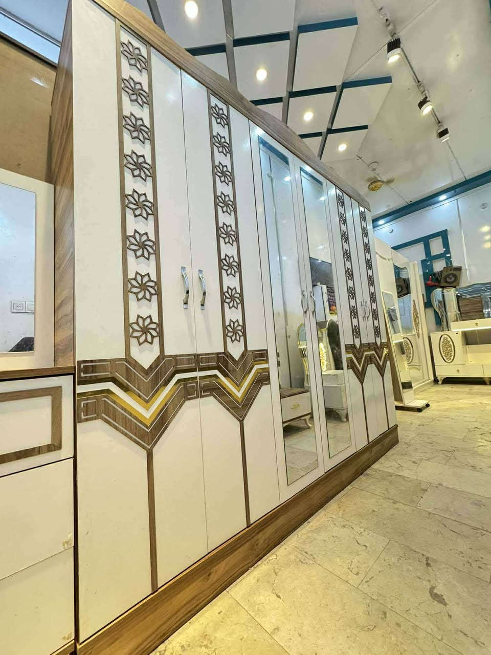 غرف تركي نظافه فول كلمن وسعرهه انسب الاسعار يمنه شراي سوي سكرين وت خاص بيع مستعجل نجف


**إذا كنت صاحب هذا الإعلان وتريد حذفه لأي سبب، رجاءا أرسل رسالة إلى الدعم الفني**