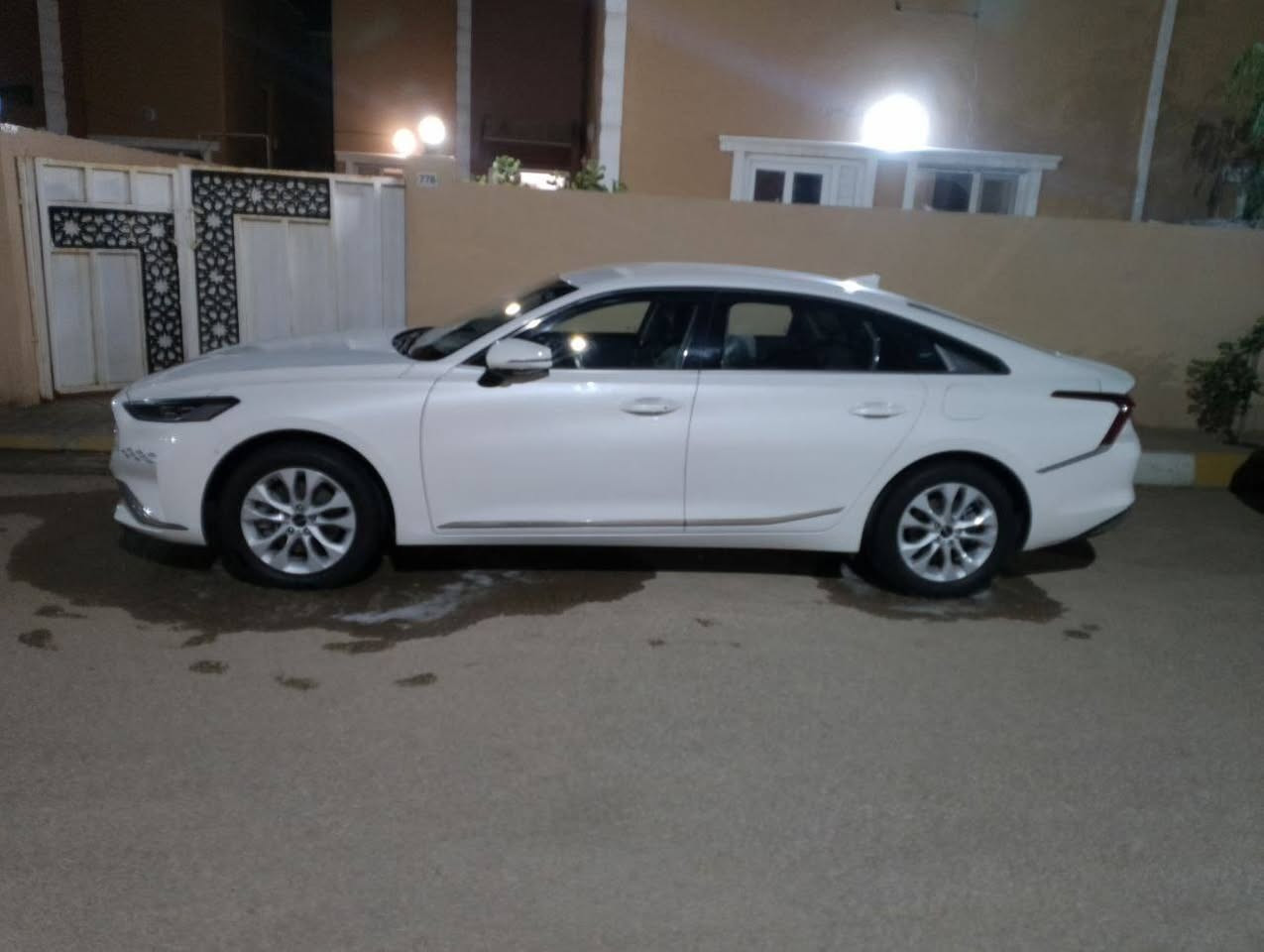 السلام عليكم
KIA K8 2024
وارد كوري غاز اصل
محرك 3.5
:المواصفات
بصمه
تشغيل عن بعد
كشنات جلد
كشن السايق كهرباء
شاشه كبيره دجيتال
كامره دواره
كشنات تدفئه تبريد
تدفئة ستيرن
السياره رقم بغداد دولي
سنوية 2030
مكان ديوانيه مركز
السعر 220 وبيها مجال
للاستفسار ***********
