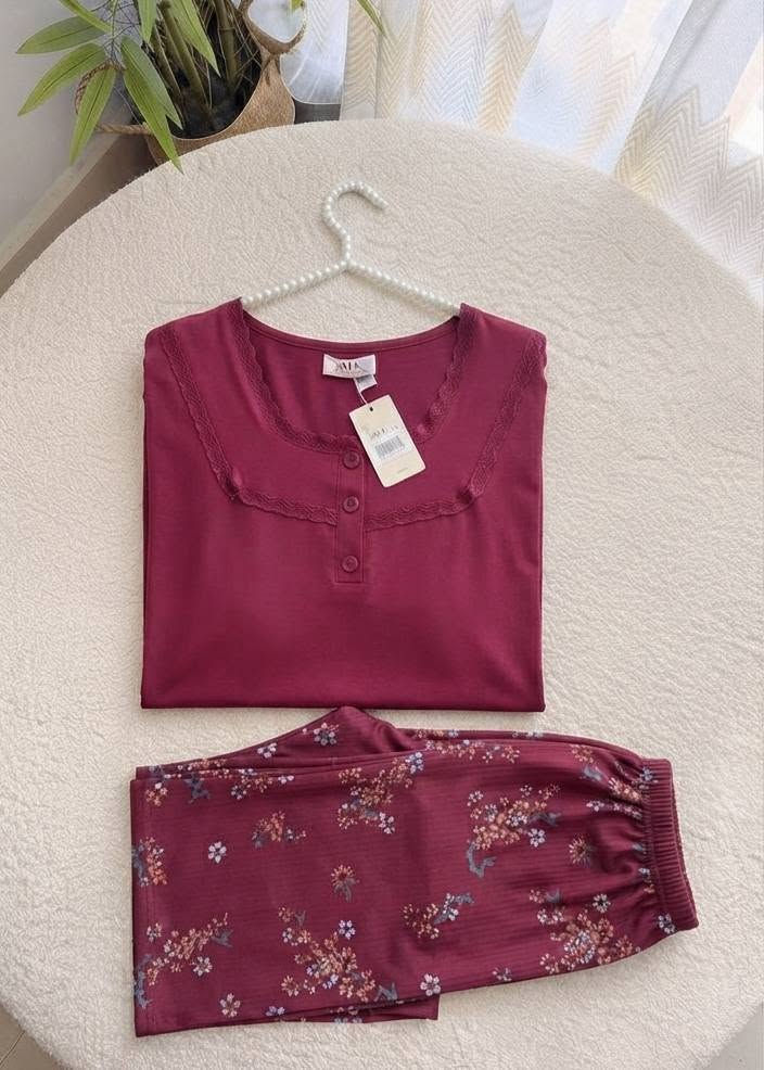 جمال القطع يمنا غير 🔥 
فانيلا زبده الاصلية
سعرالدرزن 82
القياسات (l-xl-2xl-3xl)


**إذا كنت صاحب هذا الإعلان وتريد حذفه لأي سبب، رجاءا أرسل رسالة إلى الدعم الفني**