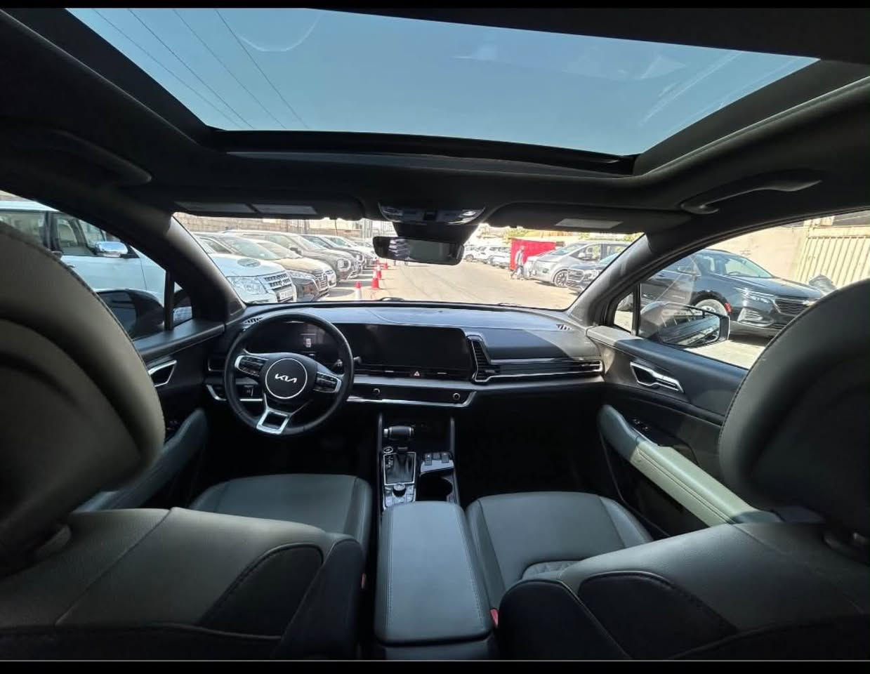 2023  KIA Sportage,X-line 

كيا سبورتاج  2023 - X-line 

الضرر سطحي - جملغ عكس سايق و باب صبغ بدون دواخ

اللون اسود  

ايرباكات سليمه 100/100 

مواصفات فول 1/1 

بانوراما 

بصمة

ابواب بصمة

تشغيل عن بعد

داخل جلد

كشن جلد

كشن هيتر

كشن كهربائي 

شحن وايرليس

تبريد قطعتين

شاشة ديجيتال

شاشة كبيره

كاميرا

رادار امامي و جانبي

تحديد السرعة

تحديد المسار

ويل كب

صندوق كهربائي 

تحكم ستيرن

نظام سبورت

نظام ايكو

لايتات ليد 

لايتات زينون

اوتو هولد

سيستم سماعات harman

بريك بصمة

و هواية مواصفات اخر

تواجد اربيل - رقم اربيل جديد

#سعر 220  ورقه🔥

ماشي 18000 ميل

صور حادث بالتعليقات 

للتواصل ***********
