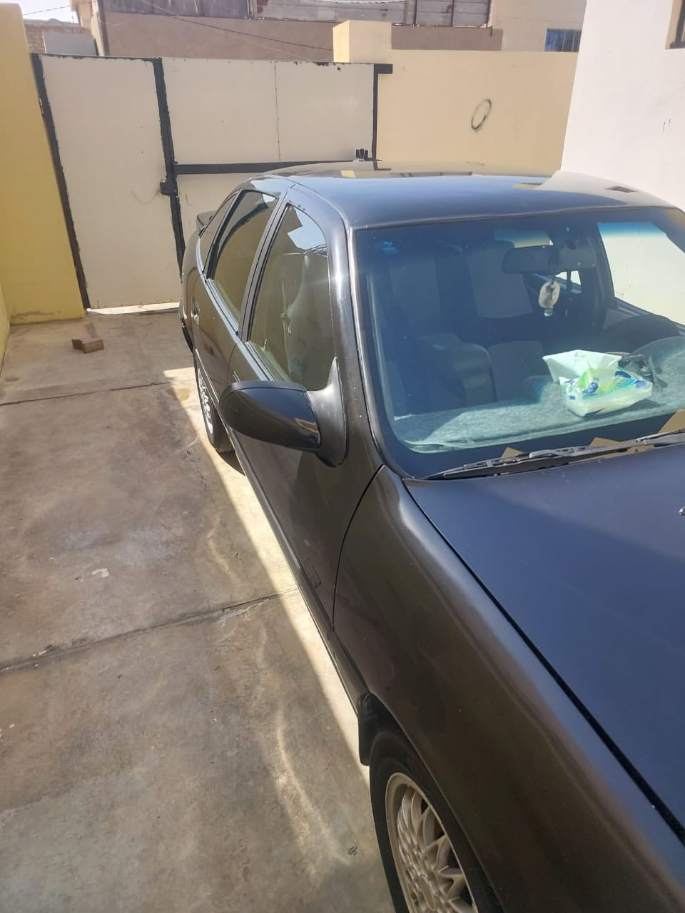 اوبل فكترا 1994محرك 2000 كير ومحرك شرط جدد مصبوغه عام تخم تاير جديد صدر امامي خلفي جديد كير اوتو جام كهرباء ويل عكنبوت شاشه تاب داخلها نضيف كلش كهربائيات كامله التبريد نقصه بس الكمبريسر كامله السياره ماذب عليها ربع وبسمي السياره السعر46الرقم  ***********
