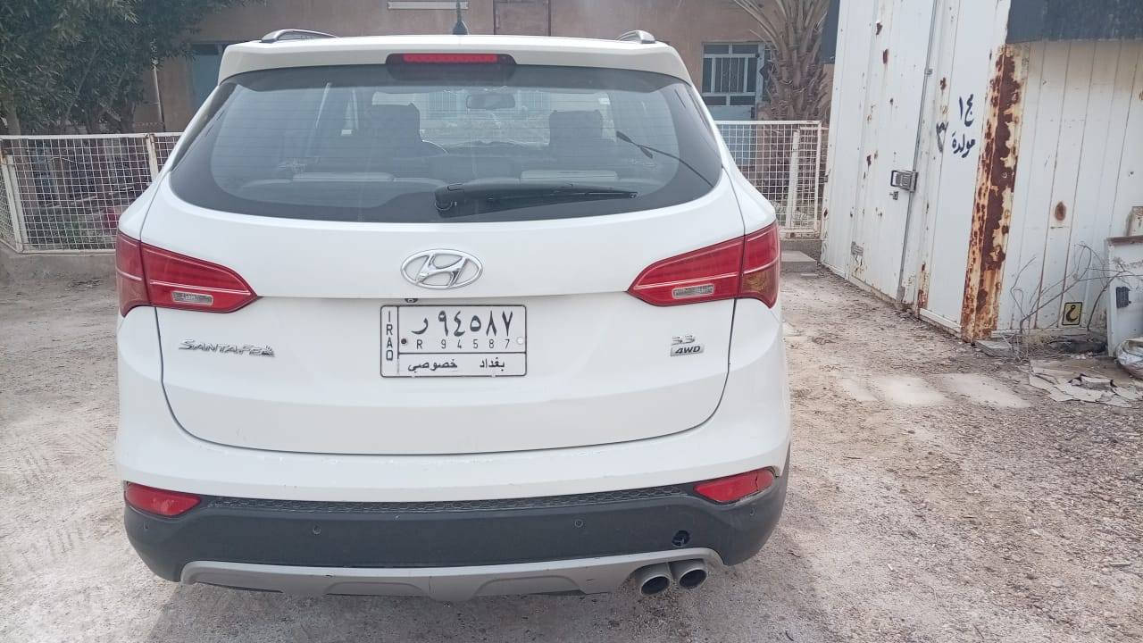 سنتافي خليجي ٢٠١٥
محرك ٦
٧ راكب
بصمه 
تبريد قطعتين
كشنات تدفيه 
دشبول لونين
فور ويل
تحكم ستيرن
زراكات لايت
لون ابيضّ 
الضرر
تعديل بارد جاملغ امامي
صبغ قليل مال شخط جاملغ خلفي
محرك مبدل كازكيت
محرك بدون تنقيص
السعر ١٧٥ وبيه مجال بسيط
***********
