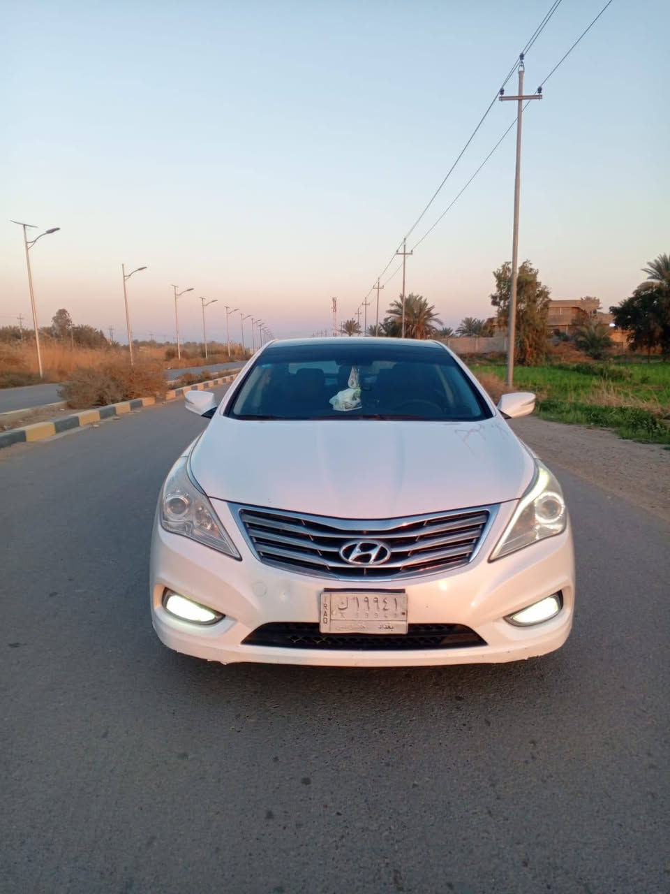 ازيره كامل الموصفات رقم بغداد فول مواصفات محرك 3000 بدون حادث عدا شبر بارد تخم تاير السعر 145 وبيها مجال فلوجه كرمه      
رقم الهاتف ***********
