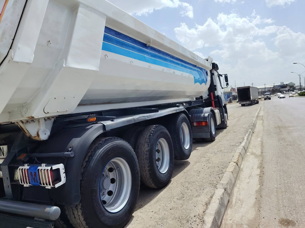 سلام عليكم
بودي

شركة ماك نيسان

علوج

مكفوال

دناكير 14

مكان موصل

سعر 135 مجال

***********
