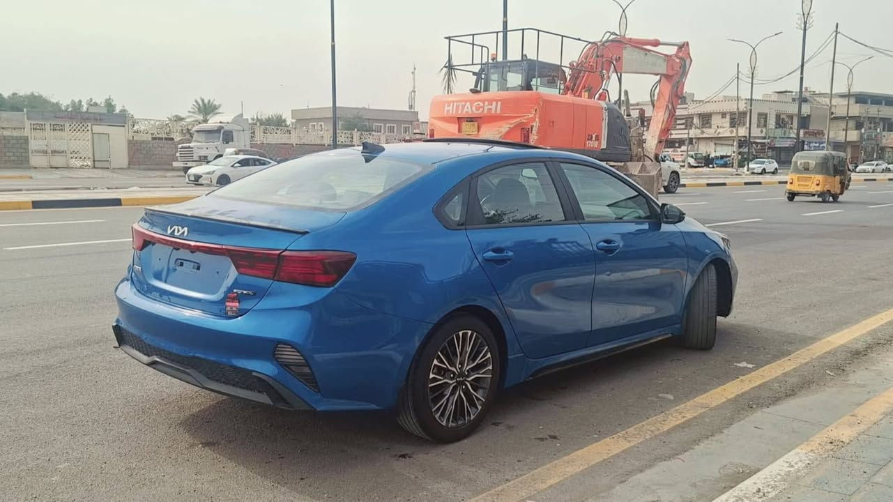 ***********.  السعر ١٤٥
السلام عليكم فورتي مديل 24  فول مواصفات جيتي لاين فتحه بصمه تشغيل عن بعد لدات امامي خلفي ويل 17   بدون رقم السياره ابسمي  ماشيه 12 حادث موضوح بل صور
