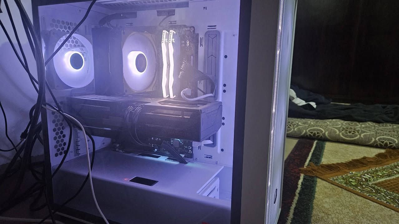 السلام عليكم
عندي هذي ال pc للبيع استخدام قليل صار ٤ اشهر من راح اخذها واحتاجيت فلوسها ما قاصرة ما شاء الله مفولة كلشي تلعب اعلى اعدادات واعلى فريمات 
ضمان عليها سنة 
رايدها ب ٢ و ٣٥٠ 
مكاني موصل وعندي توصيل


**إذا كنت صاحب هذا الإعلان وتريد حذفه لأي سبب، رجاءا أرسل رسالة إلى الدعم الفني**