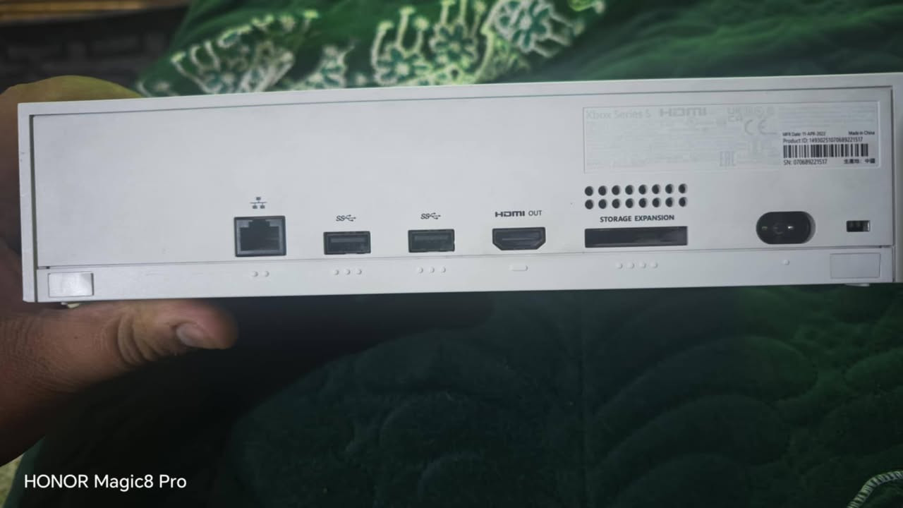 إكس بوكس سيريس اس
السلام عليكم 

للبيع إكس بوكس سيرس اس 
ذاكرة 512 
ملحقات كاملة اصلية 
كارتونة محولة كيبل + جوستك اصلي اضافي
مفتوح مسويله تنظيف وتبديل معجون حراري فقط 
السعر 325.000 قفل 

مكاني بغداد  توصيل عندي لكل العراق


**إذا كنت صاحب هذا الإعلان وتريد حذفه لأي سبب، رجاءا أرسل رسالة إلى الدعم الفني**