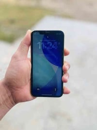 أيفون 11 عادي مبدل فقط باتري اصلي 100 ذاكرة 64 للمراس فقط بتكنو كامون ...