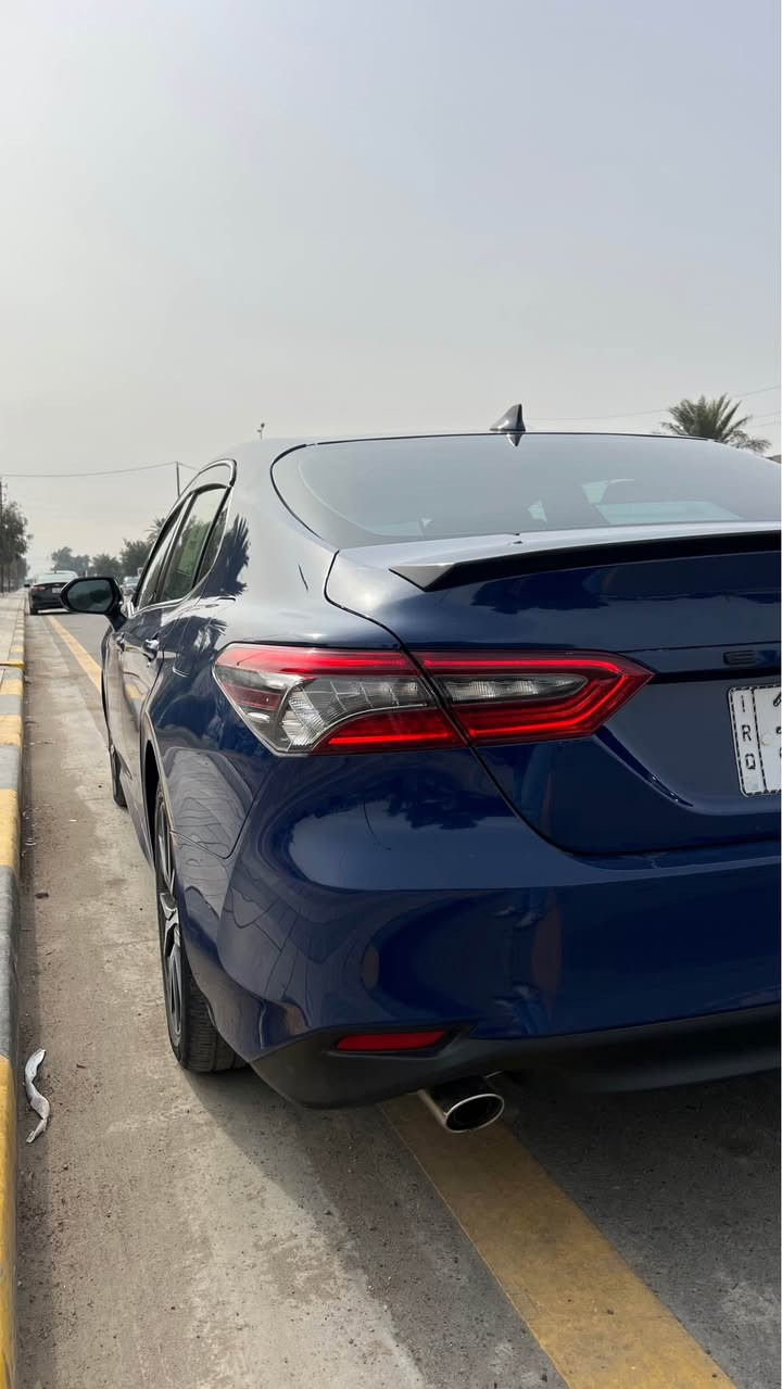 السلام عليكم 
للبيع كامري 2023  xle هايبرد وارد أمريكي
رقم بغداد دولي 
هزة جديدة وسنوية جديدة
كير مكينة صدر كلة مكفول 
ماشية 24 الف مايل حقيقي
السيارة فول مواصفات:
بصمة/تشغيل عن بعد/فتحة/تبريد قطعتين/بك لايت لد /لدات نهارية/كراسي كهرباء/تحكم كشنات و ستيرن /تدفئة كشنات/رادار وتحديد مسار/نقطة عمياء/ قيادة ذاتية/ كشنات جلد داخل بيجي /اشاير مري/ ترحيب بالدوسات 
اوتو هولد /تلث انظمة قيادة /لدات بالدشبول /تايرات جديدة ويل حجم ١٨ 

حادث السيارة (بنيد وجاملغ ايمن مرجعات ثنينهن بارد بدون اي صبغ السيارة / البنيد بي طعجات بعدهن على وضعهن )

تحويل ثاني يوم سنوية باسمي 
مكان السيارة:بغداد الكرخ
السعر:٢٢٣$ وبيها مجال بسيط
***********
*********** Colombo, Sri Lanka
