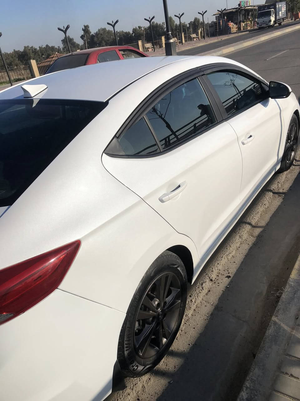 انتره ٢٠١٨ 🇺🇸
رقم اربيل سنوية جديدة تشتري من الشرعي 🚦
كابون بانزين بيها ماستر ⛽
محرك كير شرط 🛑
ماشيه ١٠٨ ميل، 🆕
مواصفات نص فول شاشه حساسات كامير رادارات مانع انزلاق 🧿
ضررها جاملغ امامي وباب سكن دوسه ونص تكمه امامي وشوي بلسقف رش بدون معجون قبغ صندوق كلير بدون دواخل السياره، 🛠️
رقم هاتف 📞 ‭٠٧٥١ ٧٨٧ ٦٢٢٧‬
