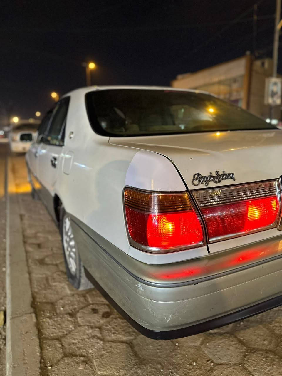 ملكه ادوات حديده موديل 2003
كصه جنطه 3 دكم فول عده الفتحه
مكينه دي فور الجبير 
جاهزه مكينه وكير حداديه تبريد تخم تاير 
السعر 33 وبيه مجال قليل 
مكان ميسان العمارة ***********
