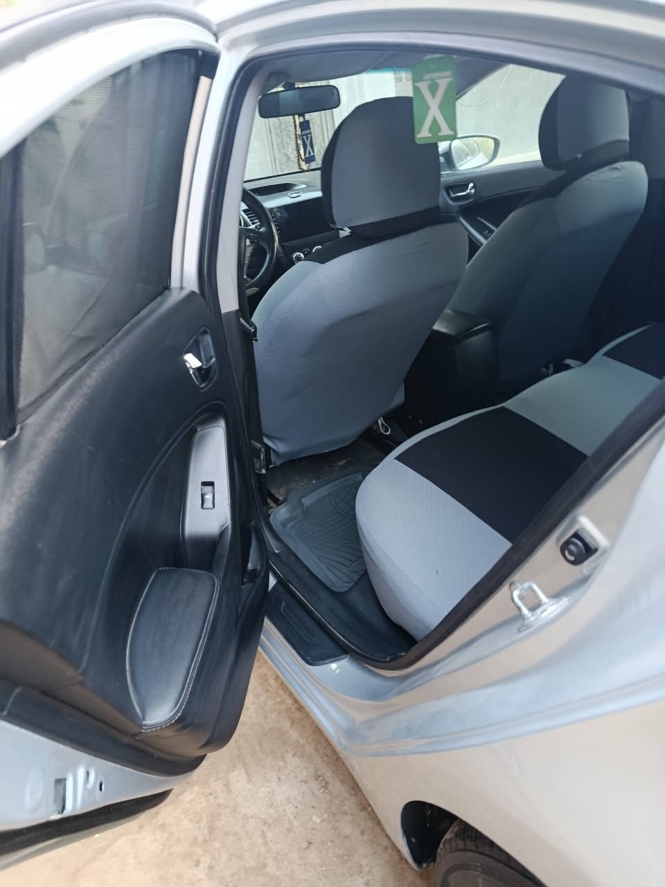 كيا فورتي ٢٠١٦ وارد امريكي .مكينه ٢٠٠٠دوش بدون صبغ ليبل واحد فقط قبق الجنطه بارد رقم كربلاء . جاهزه مكينه مامفتوحه . كير. حداديه .تبريد . كلهه جاهزه . السعر ١١٦$ مكان السياره كربلاء . للاتصال. ***********٥
