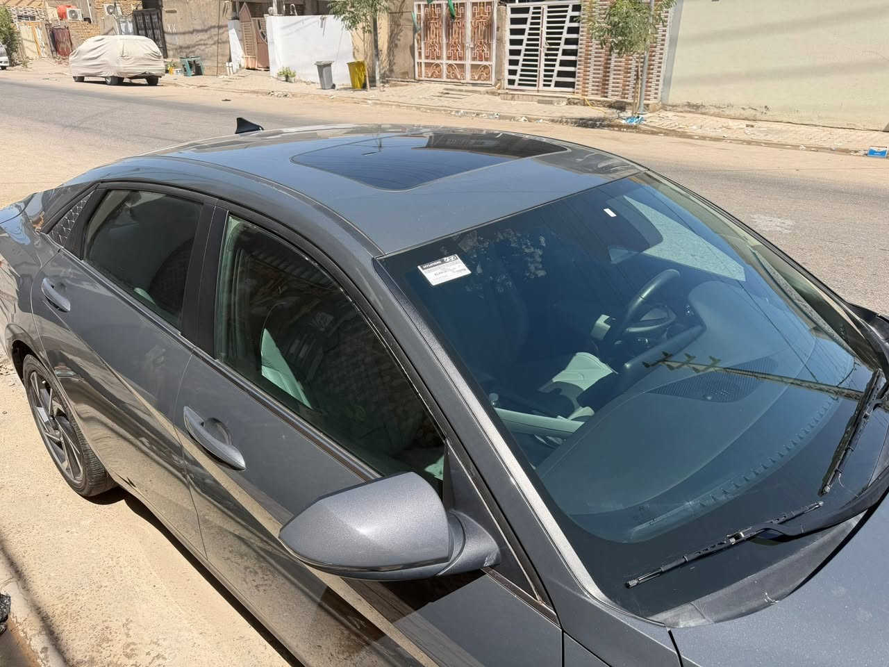 سلام عليكم النترا 2025 هايبرد ماشيه 8000 فقط سياره كما موضح بلصور فول اعلى فئه السعر المطلوب 175 ورقه 
***********
