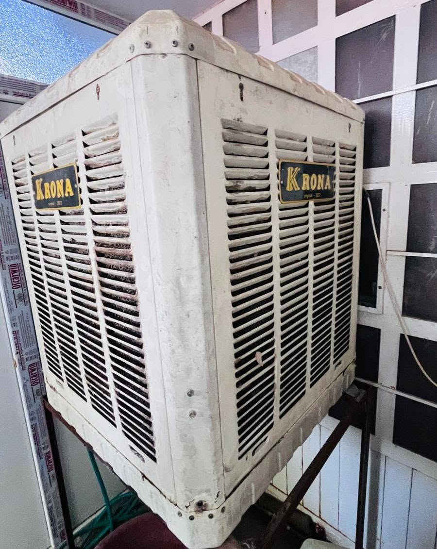 مبردة بدون إي عيب للبيع حجم 3 ونصف السعر 150 الف


**إذا كنت صاحب هذا الإعلان وتريد حذفه لأي سبب، رجاءا أرسل رسالة إلى الدعم الفني**