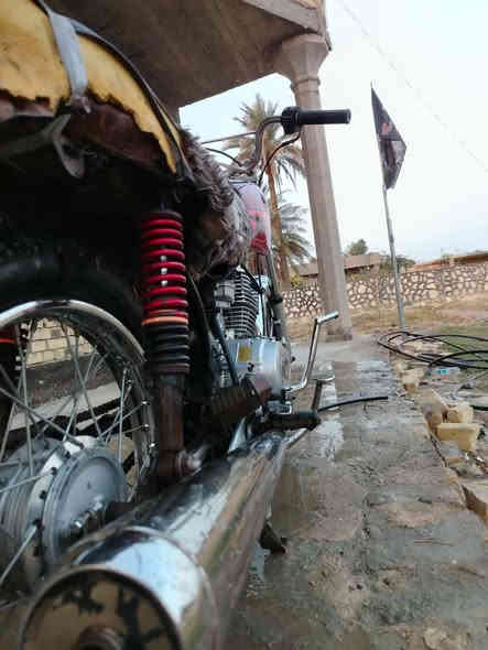 للبيع دراجه الشاصي سيفان
والمكينه امتيار الدراجه خير من الله 
المكان ديوانيه سنيه 
السعر 275وبيها مجال 
الخاص مفتوح 🔓
رقم ***********
