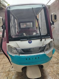 شباب تكتك شحن جديده استعمال قليل للبيع مكاني بغداد حي اور هذا رقمي 077...