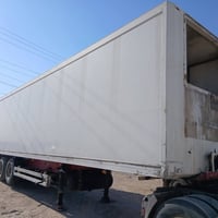 براد • للبيع • شاحنة مبردة • مقطورة مبردة • بدون جهاز تبريد • سيارة مب...