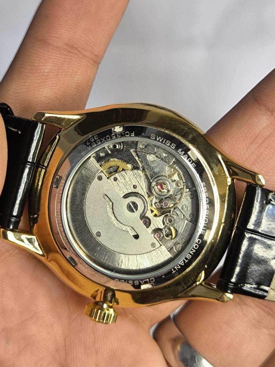 فريدريك Frederique Constant

تحفه فنيه تتخطى مفهوم الوقت 
لمحبي الهدوء 😌
الميناء مميزة
زجاج زفير مقاوم للخدش 
الهيكل مصنوع من الاستانلس ستيل 
مختمة من كل مكان
اميال وارقام  لامينوس 
مقاومة ماء وغبار 
منفذ تاريخ
سير جلد طبيعي

القطعة ابد ما تتفوت
ملاحظة متوفره قطعة واحده فقط 
السعر :- 70 الف ع اول تم 
للحجز والاستفسار يرجى الاعتماد خاص عمارة, ميسان


**إذا كنت صاحب هذا الإعلان وتريد حذفه لأي سبب، رجاءا أرسل رسالة إلى الدعم الفني**