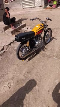 مكفل بلنشر دراجه للبيع شاصي 16ارشه والعميره 25بس المكينه 19 مفتوحه رقم...