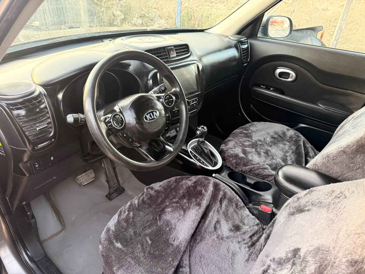 كيا سول 17 امريكي مصبوغه عام السيارة ماشية 78 الف السيارة حلوة وجاهزة مكينة وكير وحدادية وتبريد مكينة 2000 رقم نجف انكليزي السعر 92 وبيها مجال بسيط مكاني بابل حلة, بابل


**إذا كنت صاحب هذا الإعلان وتريد حذفه لأي سبب، رجاءا أرسل رسالة إلى الدعم الفني**