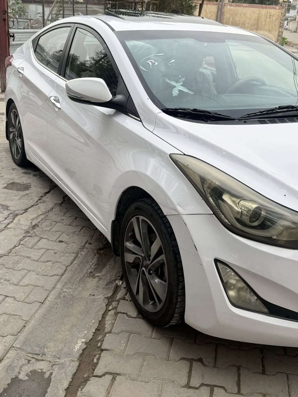 هيونداي النترا 2015 خليجي
لون ابيض ثلجي المرغوب
محرك 1800 دووش 

ماشيه119 Km حقيقي شرط الفحص
مواصفاتها 
بصمه 
كشنات كهرباء
سلايت فتحه سقف
دواخل عسلي الموغوب 
تحكم ستيرن 
قطعتين تبريد
كروس سرعه 
شاشه كبيره وكامره
لايت ليد 
بلوجكترات زينون
يدات نيكل
مرايات شفط واشاره
دبل كزوز بلادي
ويل كب بلادي وتخم تاير جديد
للاستفسار ***********
السعر ١١٧
