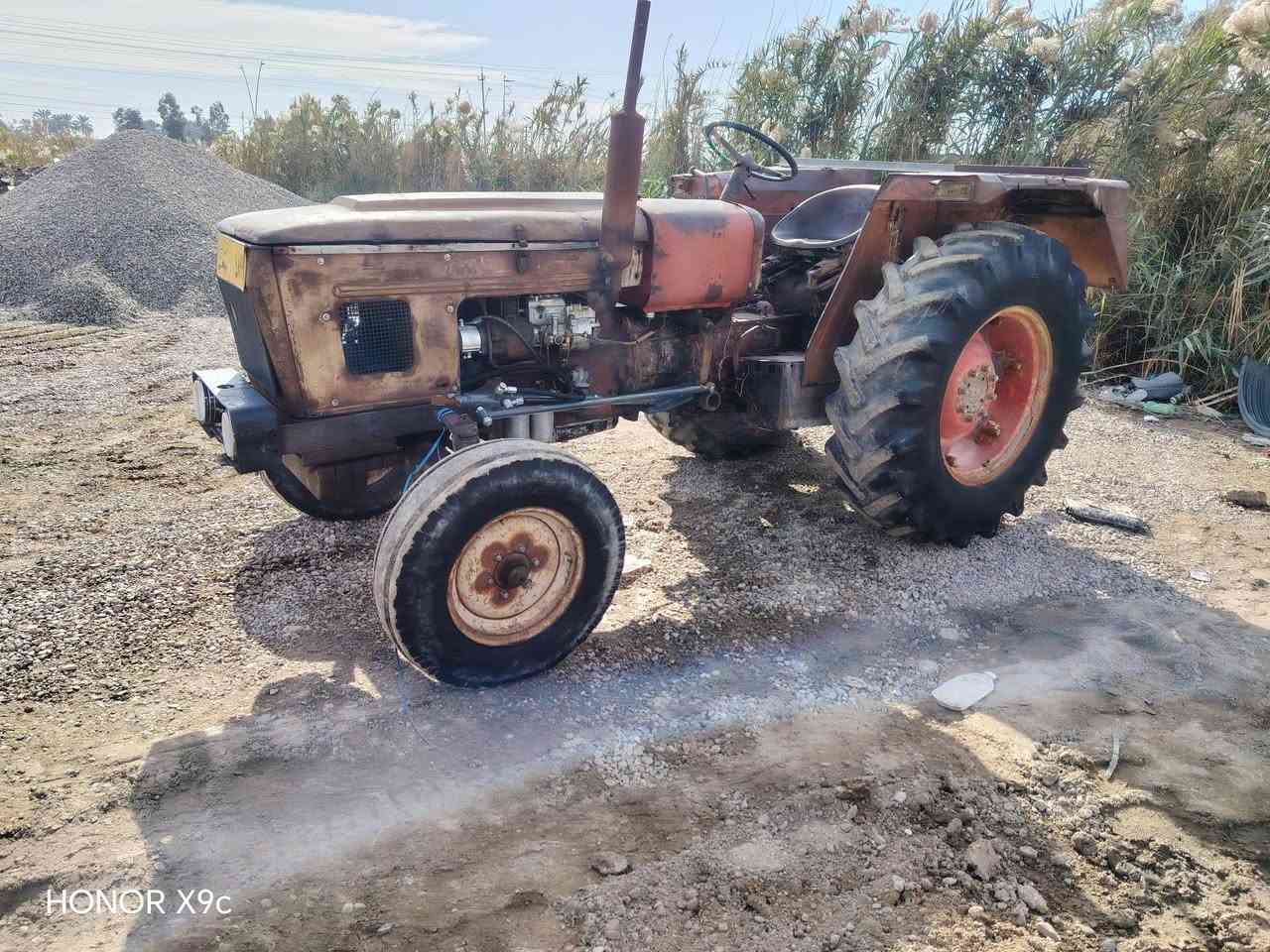 عنتر للبيع موديل 86مكان ديالى قرية الحديد إستفسار عل رقم ***********
