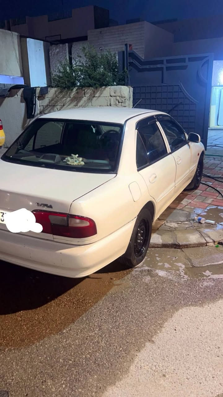 سلام وعليكم سياره براتون بيضه 2004جير اوتوماتيك سياره حلوه بيه ضربه يم باب مال سايق 

وبيه محرك تعبان وصدر مالته هم تعبان تبريد شغال ثلج  رايده ب 40 ورقه *********** فقط وتساب بغداد ابو غريب
