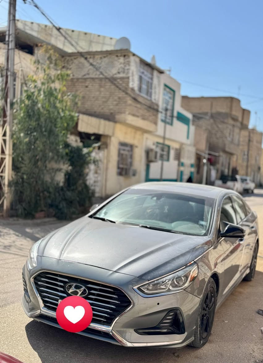 سوناتا 18
🛑السيارة : هونداي سوناتا 
🛑سنة الصنع : 2018
🛑اللوحة : نجف 
🛑الضرر : جاملغ امامي + جاملغ خلفي بدون داخل 
🛑رقم الشاصي : 5NP
🛑ماشيه 116 الف ميل 
🛑 السعر 125
______________________________________
🌋المواصفات :
1🔹حجم المحرك 4 سلندر 2400 
2🔹فتحة سقف 
3🔹بصمه تشغيل 
4🔹مري قلاب عالبك
5🔹رادار امامي 
6🔹رادار خلفي 
7🔹رادار جانبي
8🔹تنبيه الخروج عن المسار
9🔹شاشه كبيره 
10🔹كامره دواره 
11🔹كراسي جلد كهرباء 
12🔹تدفئه + تبريد بالكشنات 
13🔹تدفئه بالستيرن 
14🔹تبريد قطعتين 
15🔹سماعات انفنتي 
16🔹جنطه ذكيه عند الاقتراب
17🔹كار بلي خرائط
18🔹سايد بريك دكمه 
19🔹گير اي تي 
20🔹مرايه داخليه تعتيم تلقائي 
21🔹لد نهاري
22🔹قياده ذاتيه 
23🔹توقف ذاتي عند الاقتراب من السياره
24🔹كروز سرعه تثبيت سرعه
25🔹اشاير بالمري 
26🔹ترحيب بالبيان عند الاقتراب
27🔹مانع انزلاق
28🔹مستشعر النعاس تنبيه عند النوم 
29🔹اوتو هولد 

——————————————————
📍النجف الاشرف
***********

