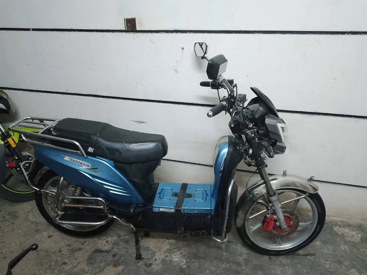 سلام عليكم عندي هذا المطور للبيع السعر 400وبي مجال بطاريات على الفحص متواجد فيسبوك الموو شراي لا يتعبني  تحياتي


**إذا كنت صاحب هذا الإعلان وتريد حذفه لأي سبب، رجاءا أرسل رسالة إلى الدعم الفني**