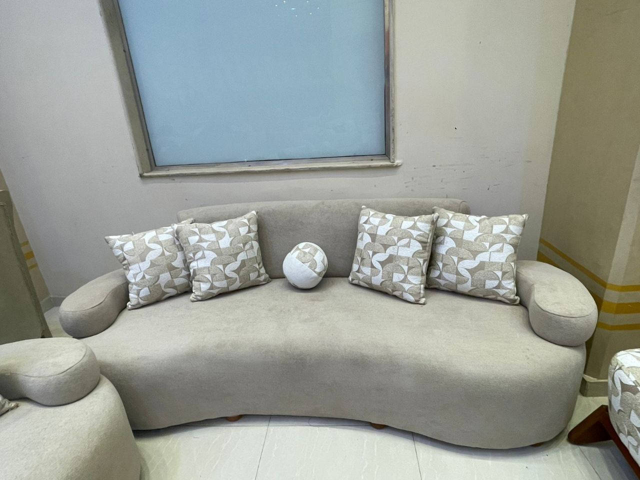 ✨انتريهات دمياطي 

خشب زان محمل 

سفنجات 35

قماش مستورد

سعر 16500


**إذا كنت صاحب هذا الإعلان وتريد حذفه لأي سبب، رجاءا أرسل رسالة إلى الدعم الفني**