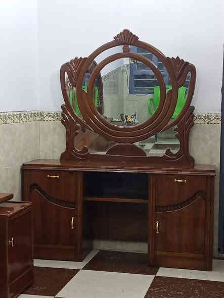 السلام عليكم غرفه صاااج وهاي النظافة كدامك العنوان كربلاء حي المجتبى راسل خاص او اتصل ***********ً..السعر 550 الف ارخص من السوكيه
