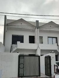 ايجار • ١٠٠م • قريب شاخاوان