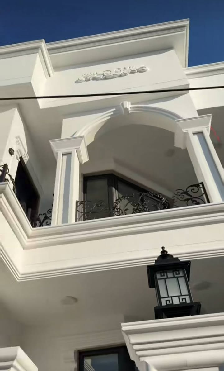 🏛️ لأن الواجهة هي عنوان البيت

نقدّم تنفيذ واجهات البيوت بالفوم الخارجي (الفلين)
بلمسة راقية تجمع بين الجمال والمتانة
▫️ تصاميم أنيقة حسب الذوق
▫️ عزل حراري فعّال
▫️ تنفيذ احترافي وتشطيب دقيق

💳 تقسيط مريح يصل إلى 18 شهر
▫️ ومدة التقسيط حسب الاتفاق

📍 موقعنا: محافظة صلاح الدين قضاء الدور 
🚚 نقدّم خدماتنا لجميع مناطق صلاح الدين

📞 للتفاصيل والاستفسار تواصل معنا
*********** مختار
*********** ماجد
*********** محمد
