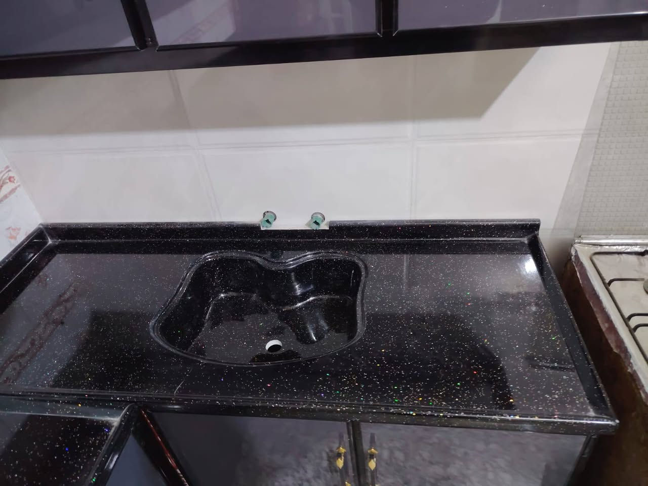 تم تنصيب كاونتر بابل المسيب حي المعلمين 
للعم الطيب جعفوري جعفوري بالخير عليكم عمي 
معمل ابن الحجي للالمنيوم  بخدمتكم احبتي الكرام 
بإدارة وإشراف هادي ابن الحجي 
***********
جاهز تغيّر شكل بيتك؟
لأن الجمال… يبدأ من التفاصيل!
معمل الدقّة، الاسم اللي صار
 يعني الفخامة، الإبداع، والإتقان.
مطابخ عصرية بخطوط ناعمة وتصاميم تسرّ النظر،
غرف نوم تنبض بالراحة والرقي،
 المكان يحكي ذوقك العالي.
هنا نشتغل على فكرة وحدة:
كل تصميم لازم يكون تحفة فنية.
عاشت الايادي استاذ سيف اكرم الجنابي
