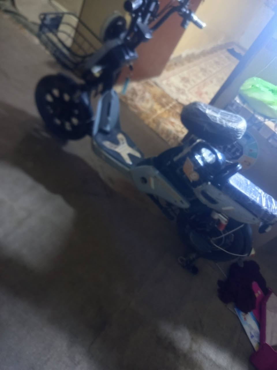 سلام عليكم باسكل شحن سعر 125 وبي مجال عنوان غالبيه سيف سعد رقم ***********
