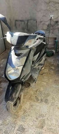 سكنس ثنيه للبيع جانت تشتغل خربطت وطفت بيها لو بلك لو كابريتر وصخ ابيع ...