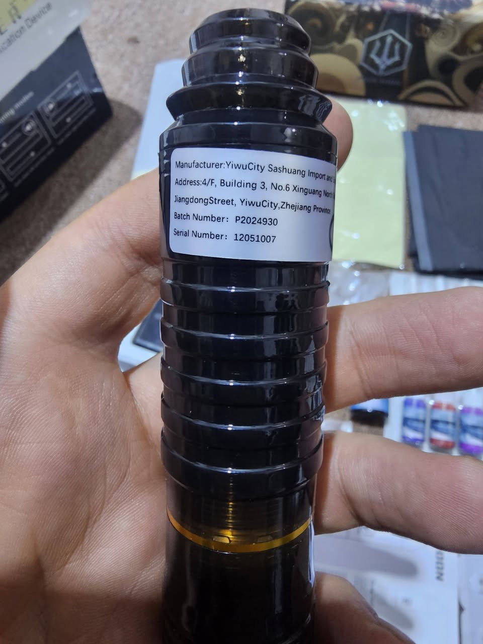 متوفر جهاز وشم جديد غير مستخدم كامل مع الاحبار الابر 
جهاز الوشم الاحترافي POSEIDON 🔥
قوة • دقة • تحكم كامل بين يديك
إذا تبحث عن أداء ثابت ونتائج احترافية…
بوسايدون هو اختيارك المثالي ✔️
✅ لاسلكي 100% لحرية حركة كاملة
✅ محرك قوي وثابت بدون اهتزاز
✅ تحكم دقيق بالسرعة (شاشة رقمية واضحة)
✅ بطارية تدوم لساعات عمل طويلة
✅ تصميم مريح وخفيف لليد
🎁 الكِت كامل ويحتوي على:
• الجهاز
• إبر متعددة الاستخدام
• بطارية قابلة للشحن
• قفازات + حبر + قاعدة تدريب
• كتيب تعليمات
سواء كنت مبتدئ أو محترف…
هذا الجهاز راح يرتقي بمستواك خطوة لقدام 🚀
📩 للحجز والاستفسار راسلنا خاص
🚚 توصيل لجميع المحافظات
@أبرز المعجبين 
#جهاز_وشم


**إذا كنت صاحب هذا الإعلان وتريد حذفه لأي سبب، رجاءا أرسل رسالة إلى الدعم الفني**