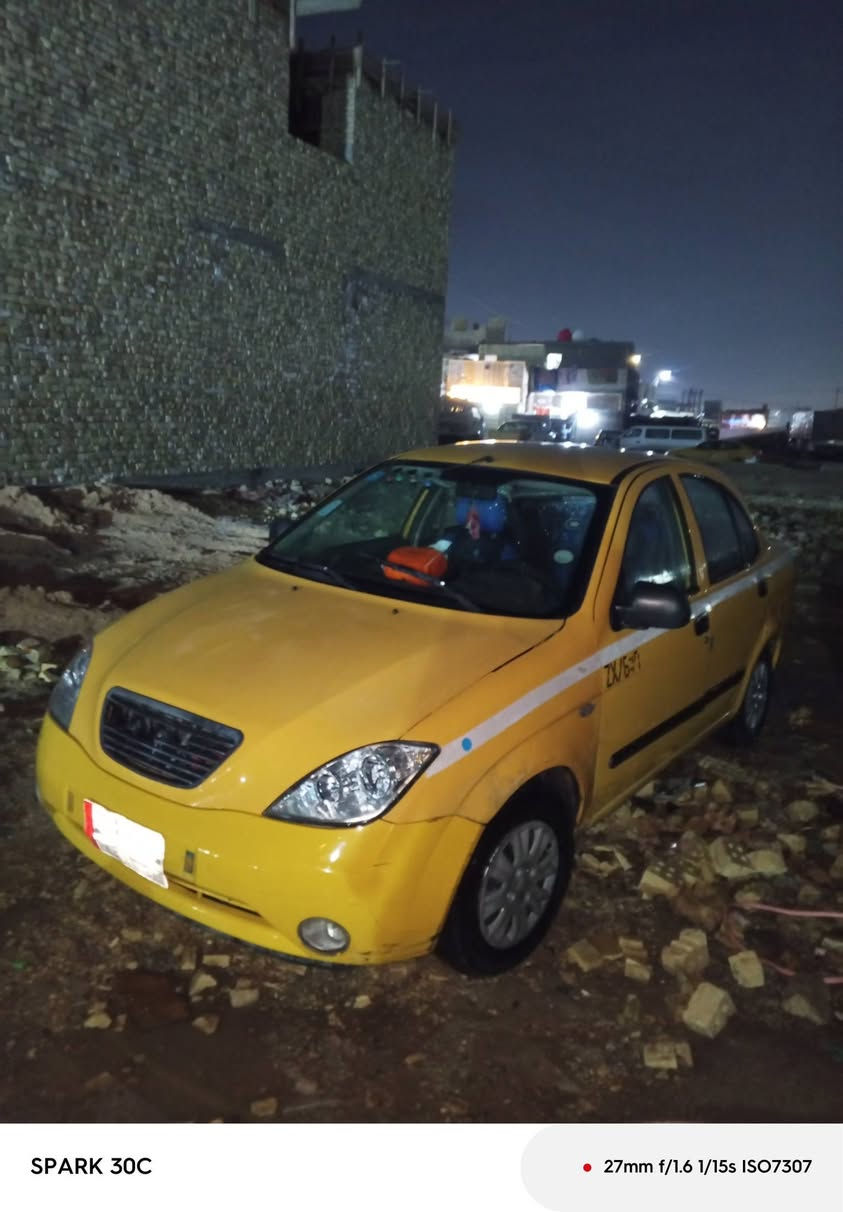 السلام عليكم شباب طيبه للبيع موديل 2015 السياره نضيفه خير من الله مثل ماموضح بلصور دوشمه جديده السياره كامله نعمه من الله المكان مدينه الصدر
السعر 39 وبيها مجال الأتصال ***********/ 
***********/
