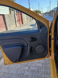 لوكان • ٢٠٠٩ • كفالة