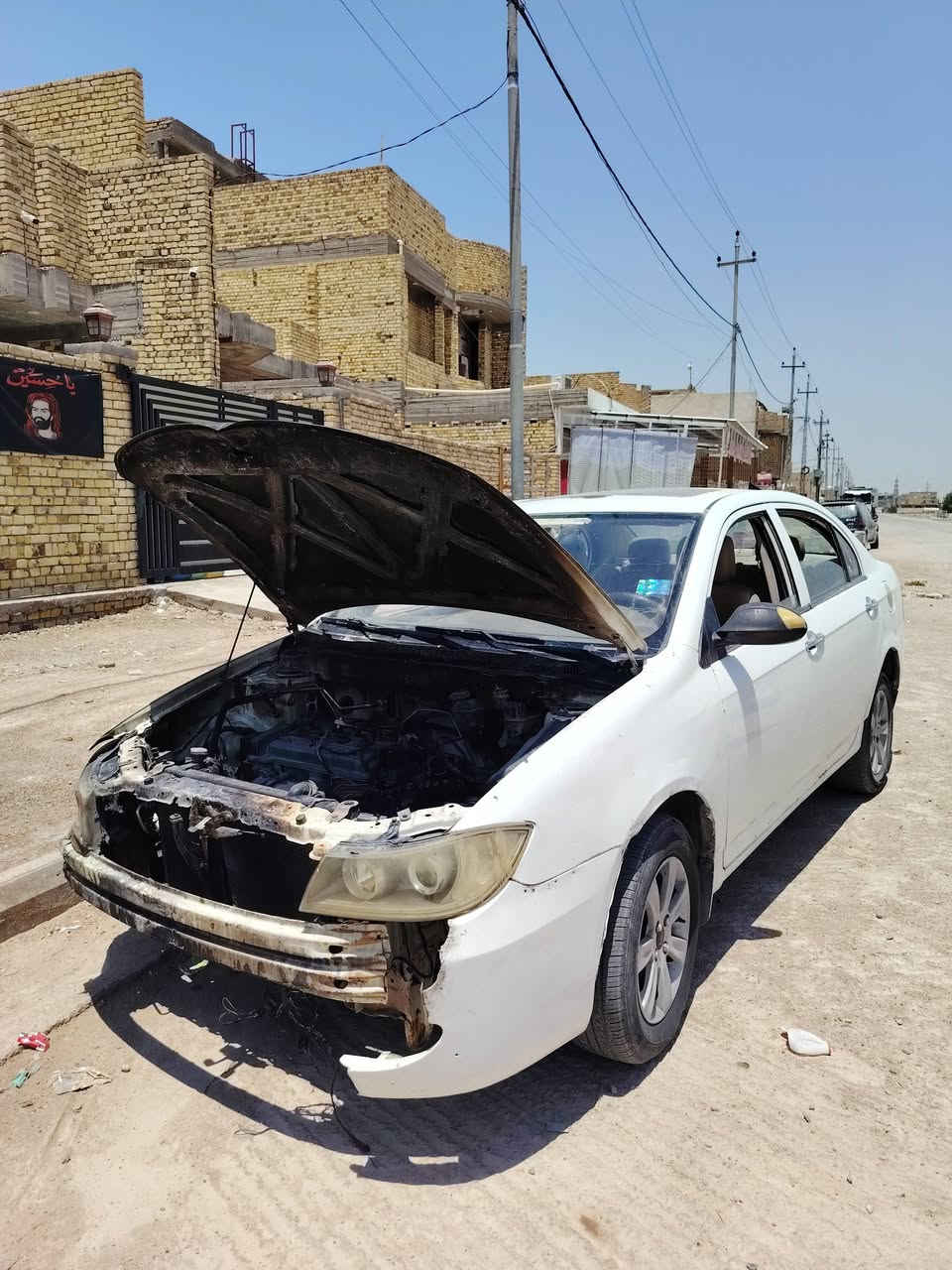 سياره ليفان صيني للبيع على حالتها رقم ذي قار باسمي تحويل يمته ماتريد مكانها كوت للاتصال على الرقم ***********
