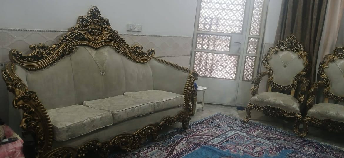 تخم زان
سعر450 قفل
مكان بغداد شعله
***********‬‏
