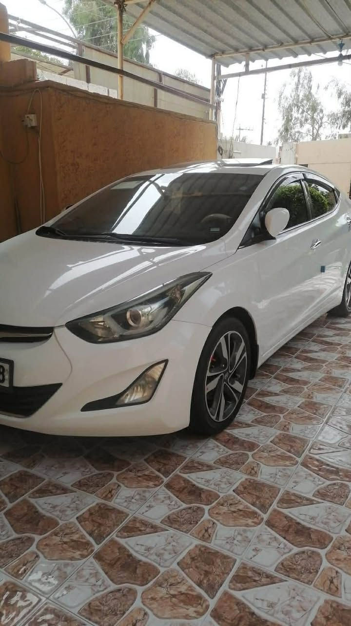 سلام عليكم
 للبيع
 هونداي النترا 2015 GLS
 فول مواصفات بصمة فتحة كشنات جلد هيتر وكهرباء ثلاجة قطعتين تبريد هيتر بلستيرن داخل لد كامل مشتغلة شغل خاص ABS
 داخل لد درجة اولى سيارة كلش نضيفة رقم سليمانية بأسمي تبريد مناخي لمس شاشة تيسلا
 بدون ضرر بدون صبخ بيهة مكانين كارت وتعديل بارد كد شبر سيارة كلش نضيفة الشراي ايخابر
 مكان كركوك
 *********** كركوك, العراق
