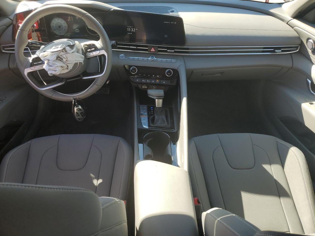 سلام عليكم واصل العمان 125بيهه مجال قليل مدة الوصول 10ايام ***********
